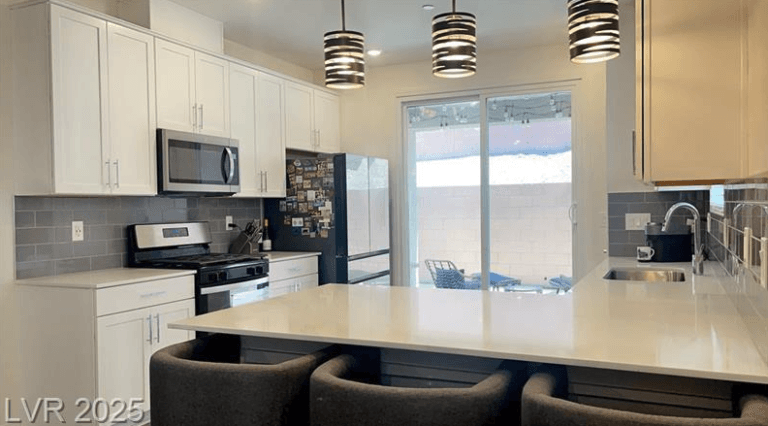 Modern Single Story Home For Sale in Inspirada | 3447 South West Covilha Lane